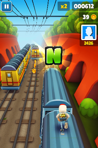Screenshot of Subway Surfers (iPhone, 2012) - MobyGames